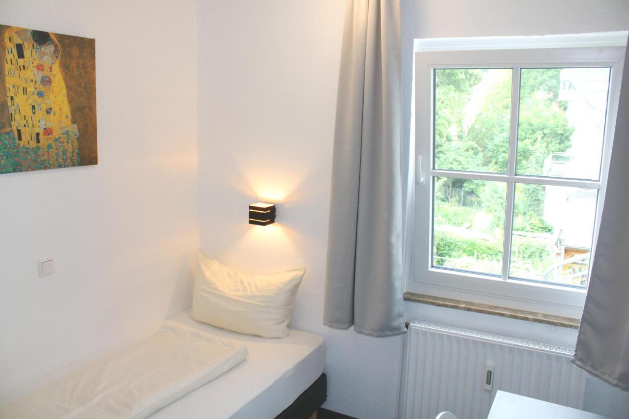 Cvjm Hotel Am Dom Lubeck Bagian luar foto