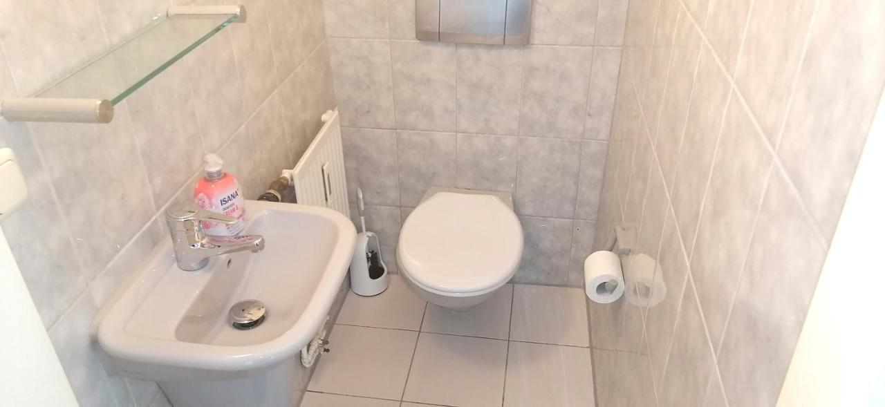 Cvjm Hotel Am Dom Lubeck Bagian luar foto