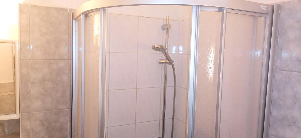 Cvjm Hotel Am Dom Lubeck Bagian luar foto
