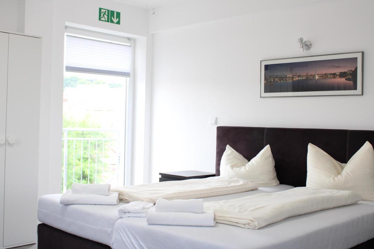 Cvjm Hotel Am Dom Lubeck Bagian luar foto